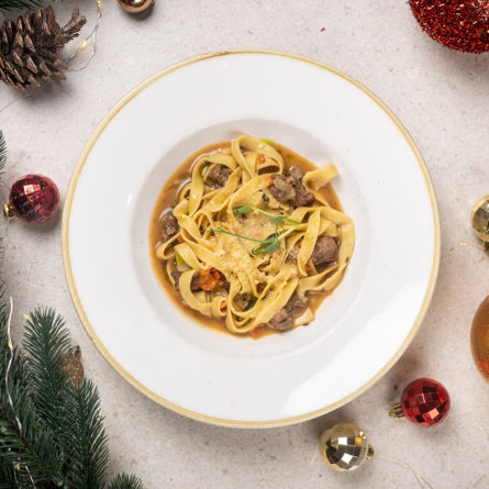 Паста з качиним рагу